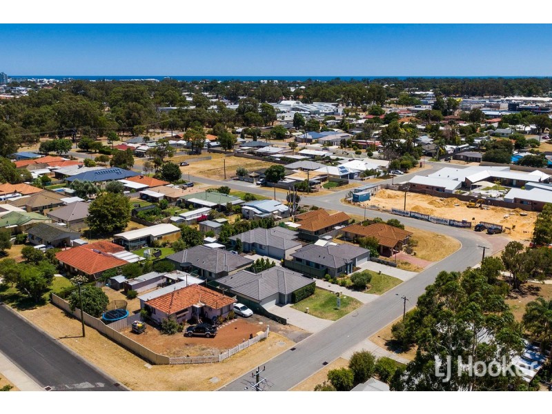 21D Fourth Avenue, Mandurah WA 6210