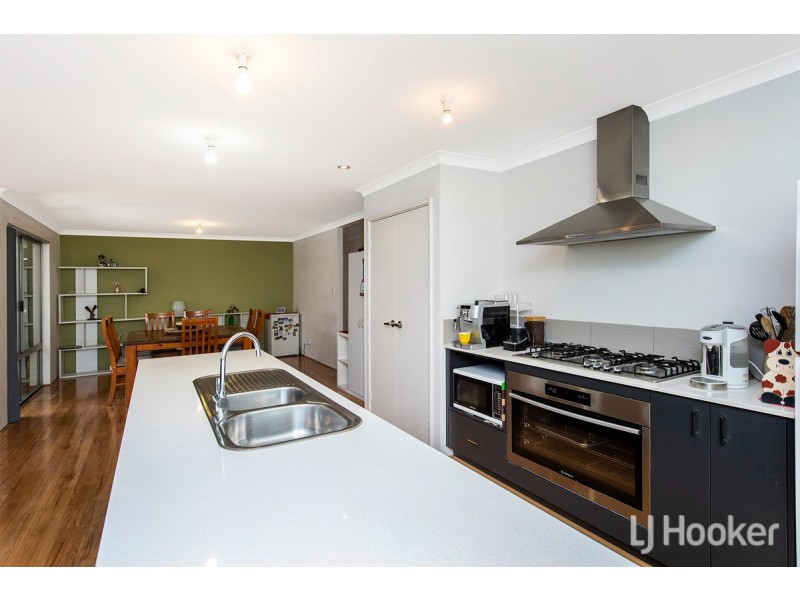 13 Scarab Court, Halls Head WA 6210
