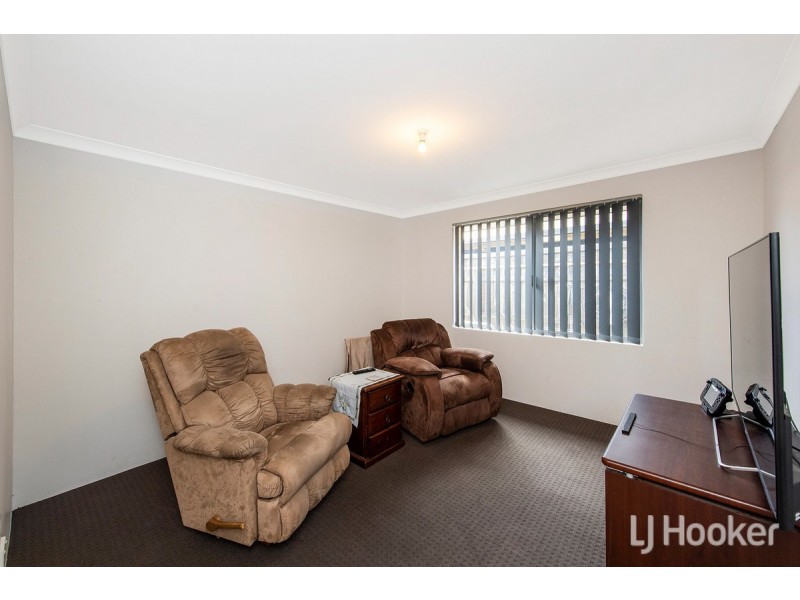 13 Scarab Court, Halls Head WA 6210