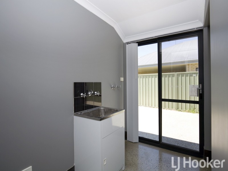 14 Bibbulmun Meander, Ravenswood WA 6208
