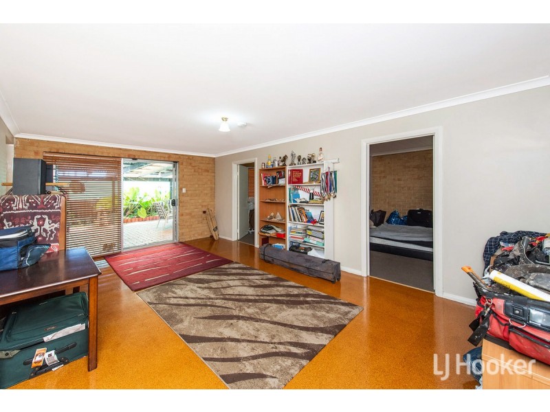 2A Wyeree Road, Mandurah WA 6210