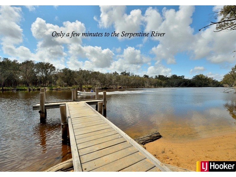 20 Bennett Brook Circle, Greenfields WA 6210