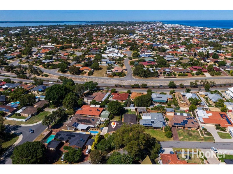 2/15 Newstead Close, Halls Head WA 6210