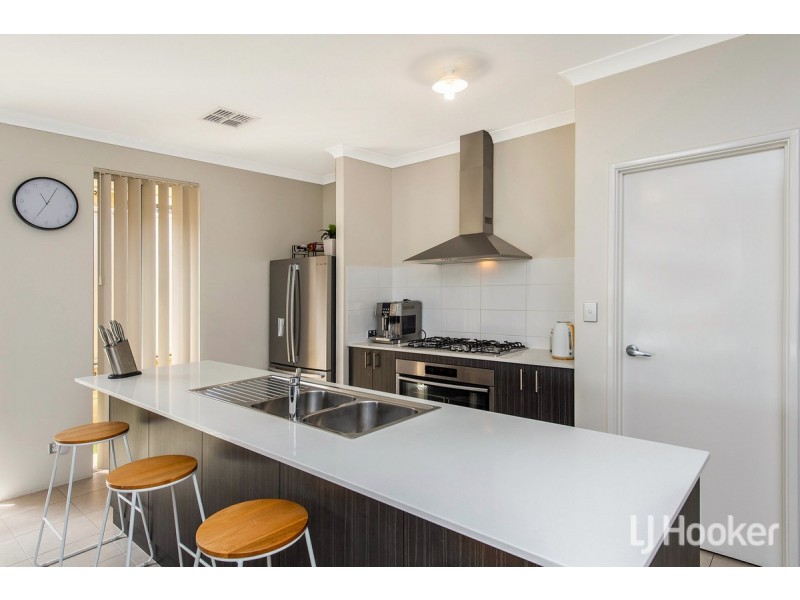 52 Greenville Vista, Meadow Springs WA 6210