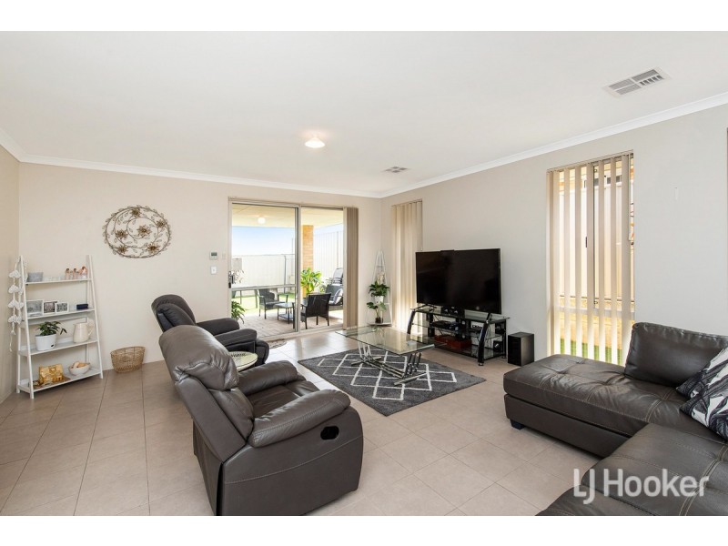 52 Greenville Vista, Meadow Springs WA 6210