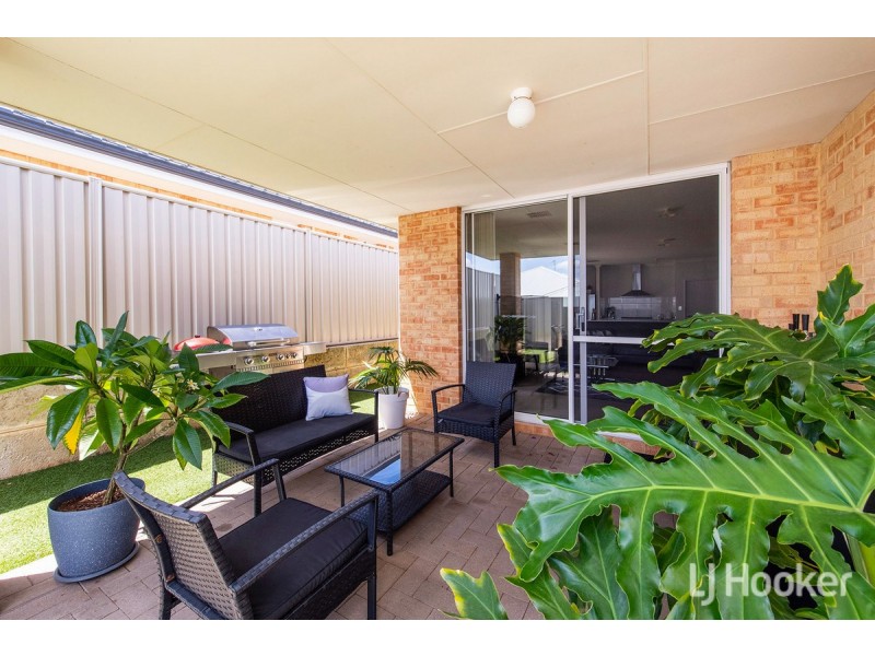 52 Greenville Vista, Meadow Springs WA 6210