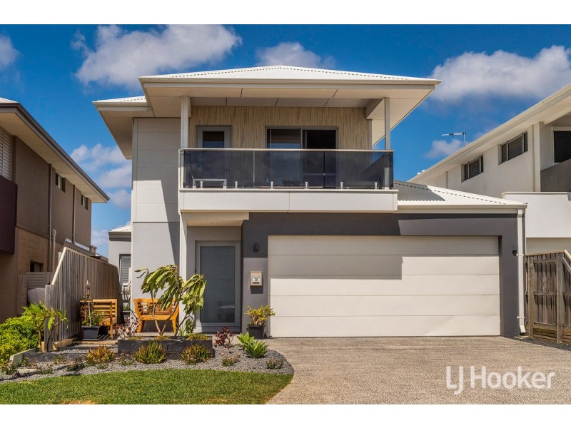 38 Acerosa Boulevard, Halls Head WA 6210