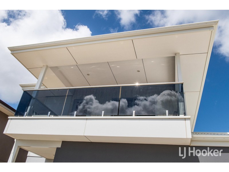 38 Acerosa Boulevard, Halls Head WA 6210