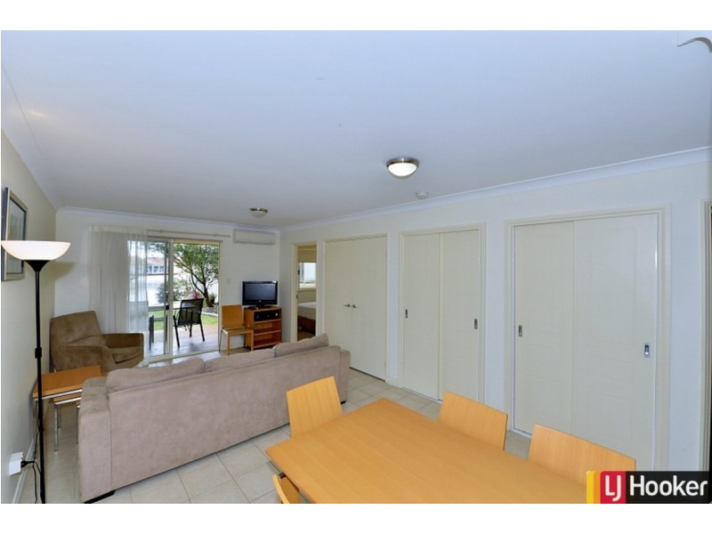 11/1 Lakes Crescent, South Yunderup WA 6208