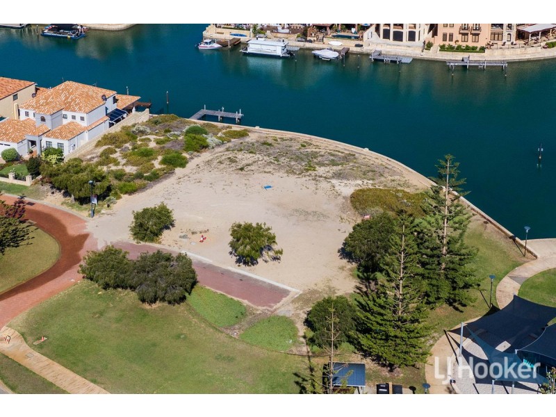 62 Batavia Avenue, Wannanup WA 6210
