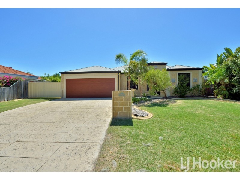 140 Peelwood Parade, Halls Head WA 6210