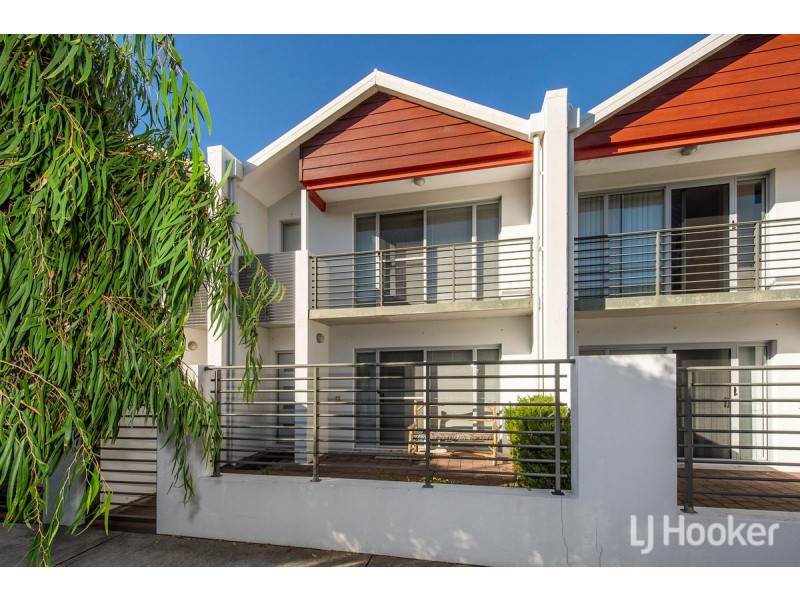 5/22 Butcherbird Loop, Erskine WA 6210