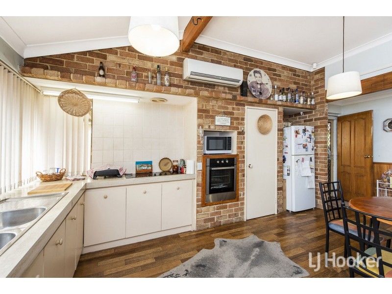 84 Murdoch Drive, Greenfields WA 6210