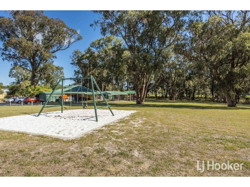 84 Murdoch Drive, Greenfields WA 6210