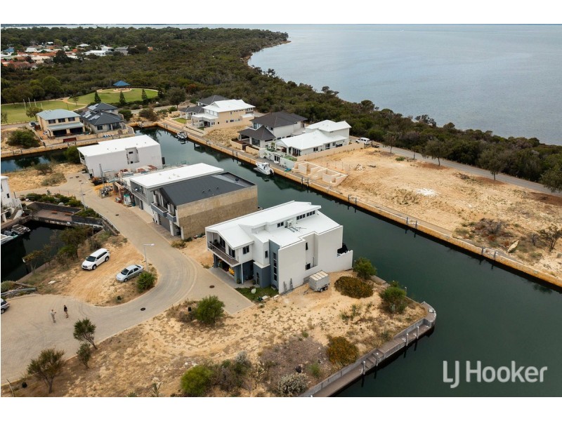 20 Houtman Lane, Wannanup WA 6210