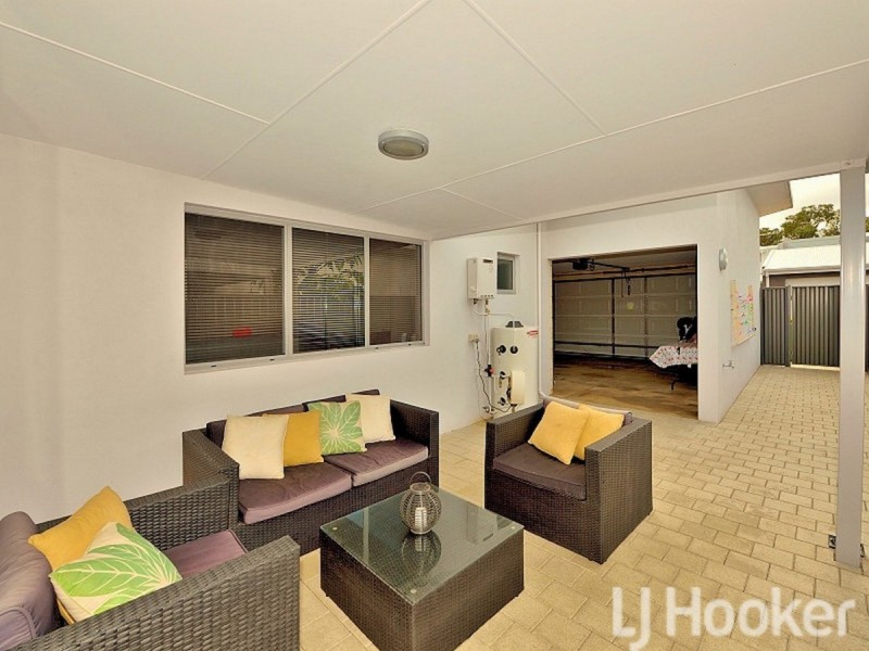 13 Kaalak Lane, Mandurah WA 6210