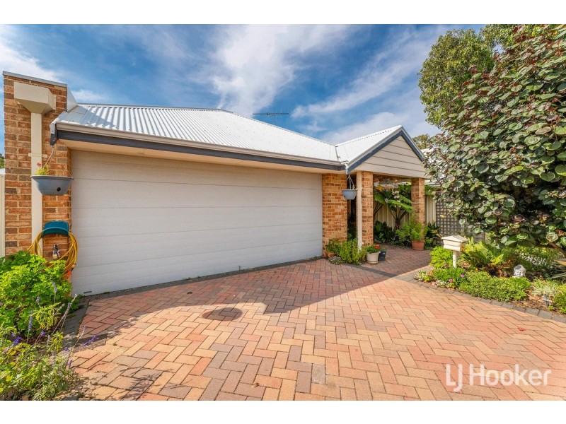 20 Zamia Loop, Wannanup WA 6210