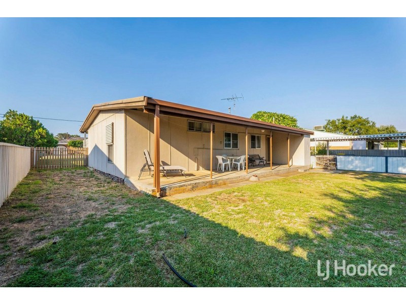 43 Loxton Street, Dudley Park WA 6210