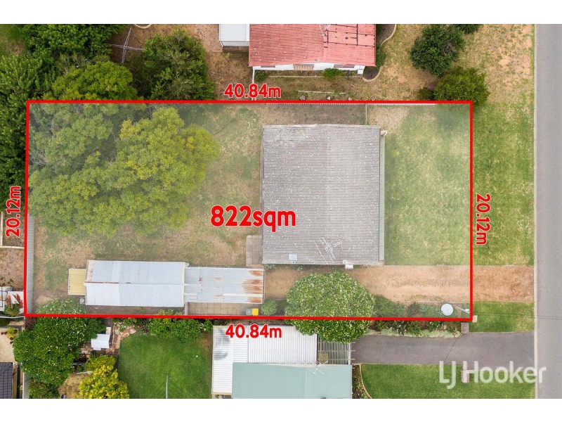 43 Loxton Street, Dudley Park WA 6210