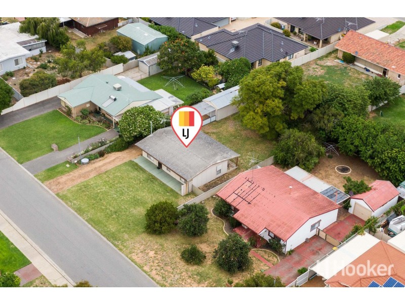 43 Loxton Street, Dudley Park WA 6210