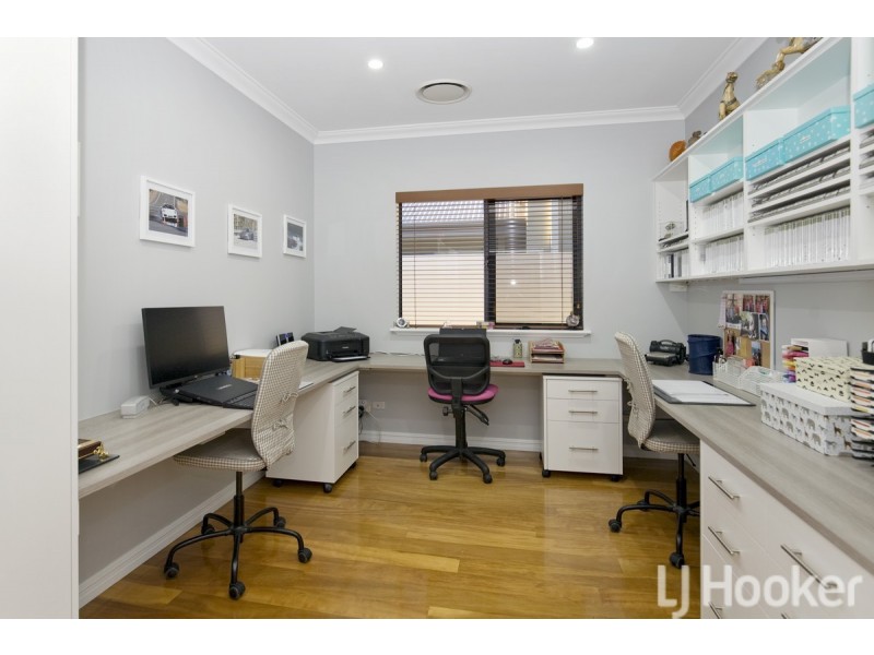 15 Ragamuffin Point, Halls Head WA 6210