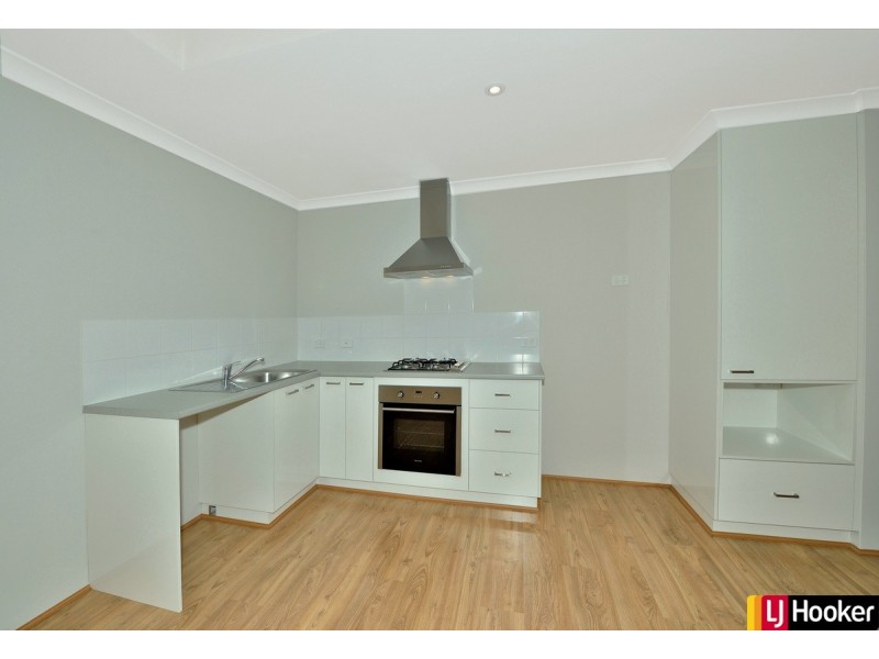 4/9 Lanyon Street, Mandurah WA 6210