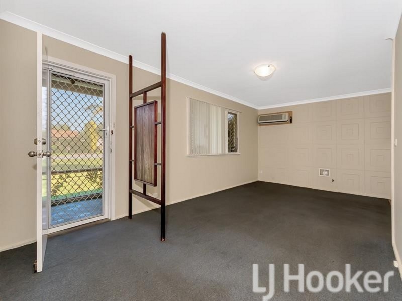 26 Goomarl Street, Dudley Park WA 6210