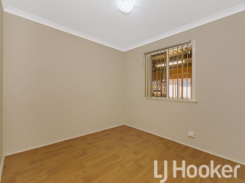 26 Goomarl Street, Dudley Park WA 6210