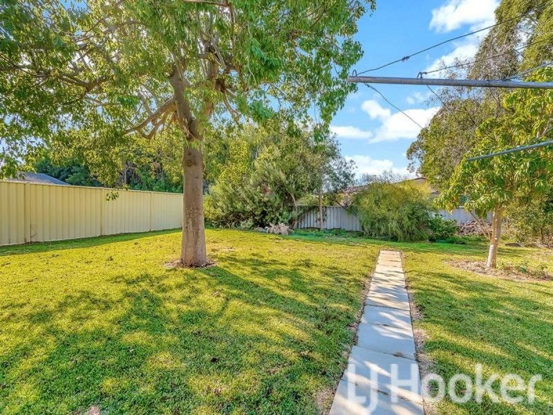 26 Goomarl Street, Dudley Park WA 6210