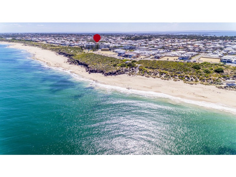 15/150 Boardwalk Boulevard, Halls Head WA 6210