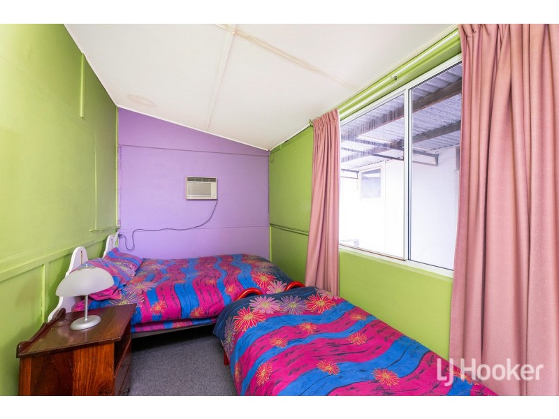 30 Linley Road, Wannanup WA 6210