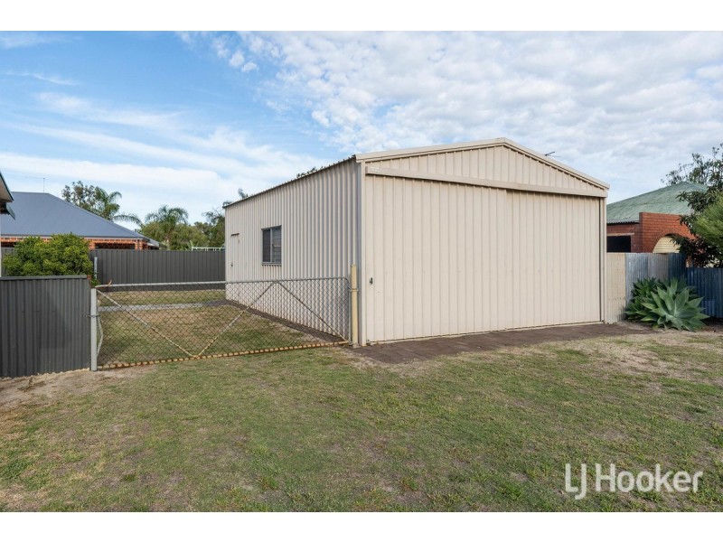 30 Linley Road, Wannanup WA 6210