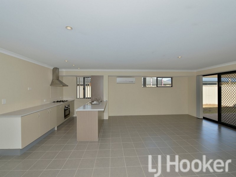 24 Geographe Bay Pass, Secret Harbour WA 6173