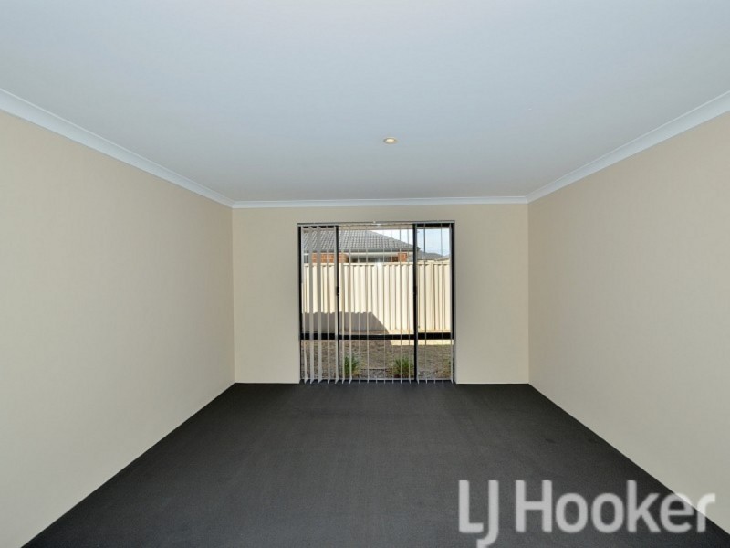 24 Geographe Bay Pass, Secret Harbour WA 6173