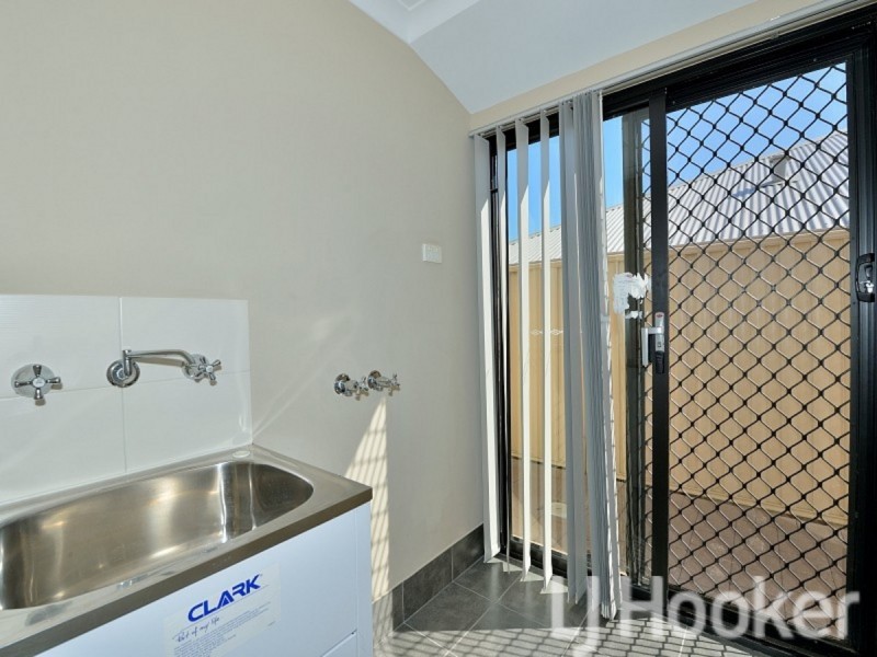 24 Geographe Bay Pass, Secret Harbour WA 6173