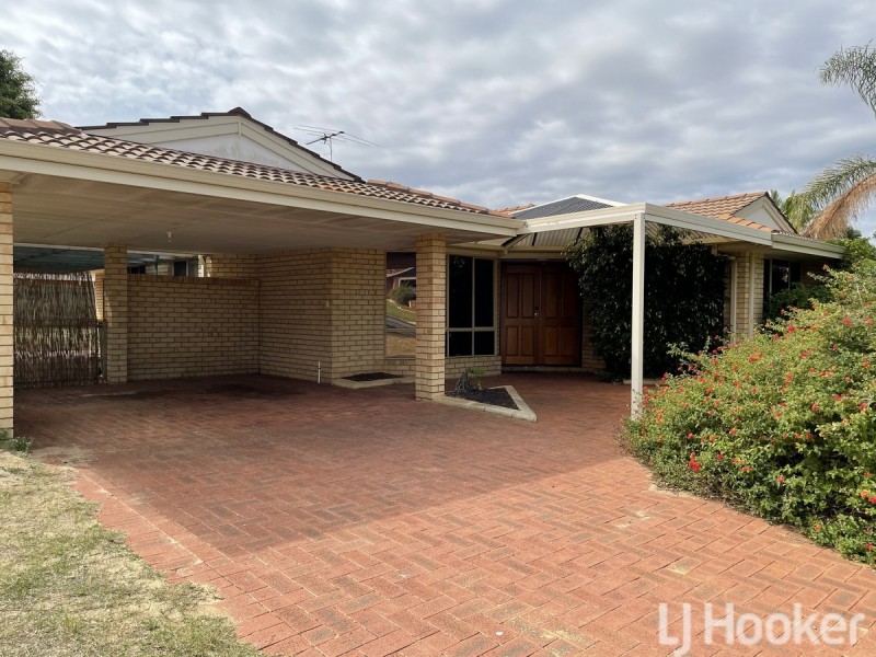 4 Camellia Court, Halls Head WA 6210