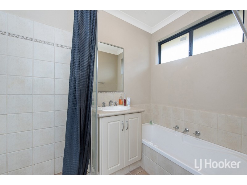 5/70 Waldron Boulevard, Greenfields WA 6210