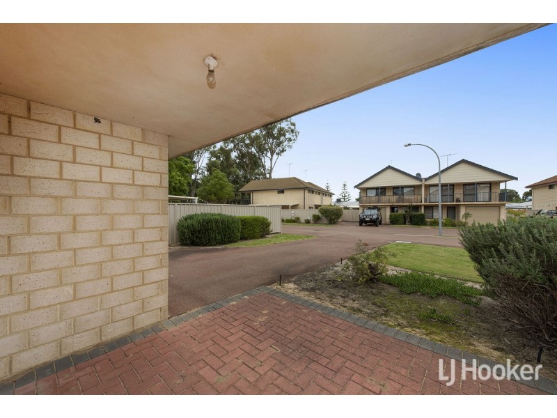 5/70 Waldron Boulevard, Greenfields WA 6210