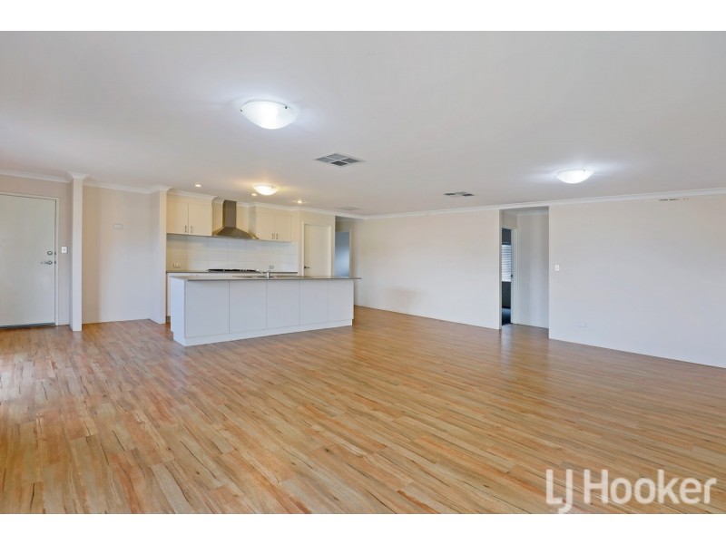 25 Waterview Way, Singleton WA 6175