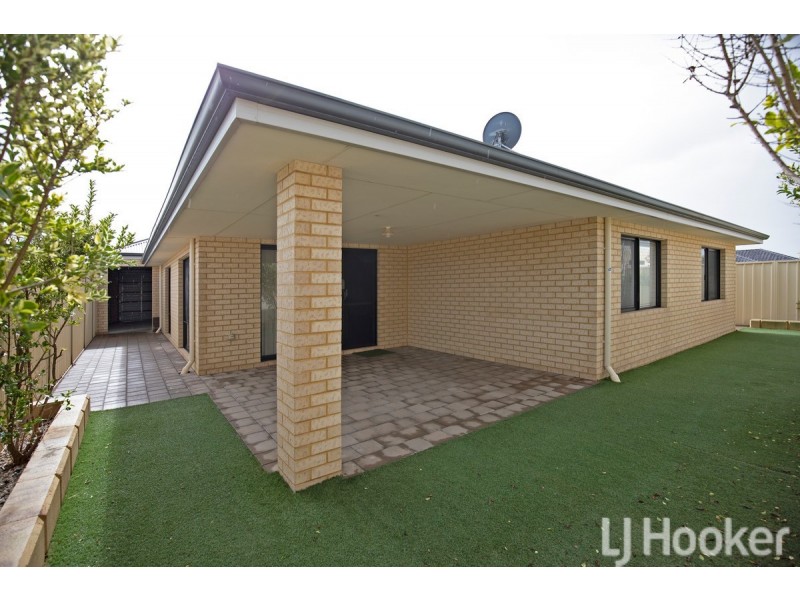 25 Waterview Way, Singleton WA 6175