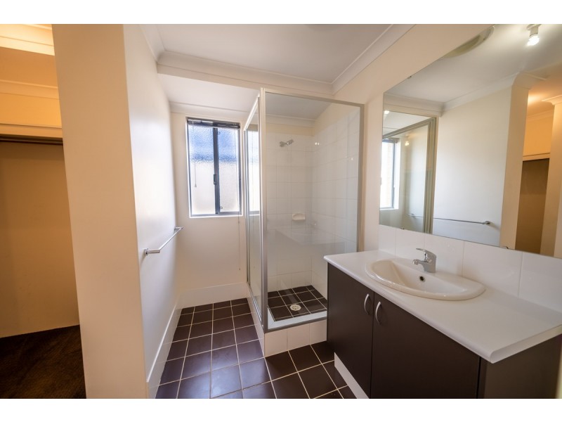 96 Cawana Parkway, Lakelands WA 6180