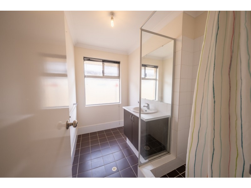 96 Cawana Parkway, Lakelands WA 6180