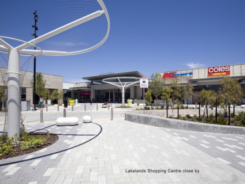 44 Bradley Street, Lakelands WA 6180