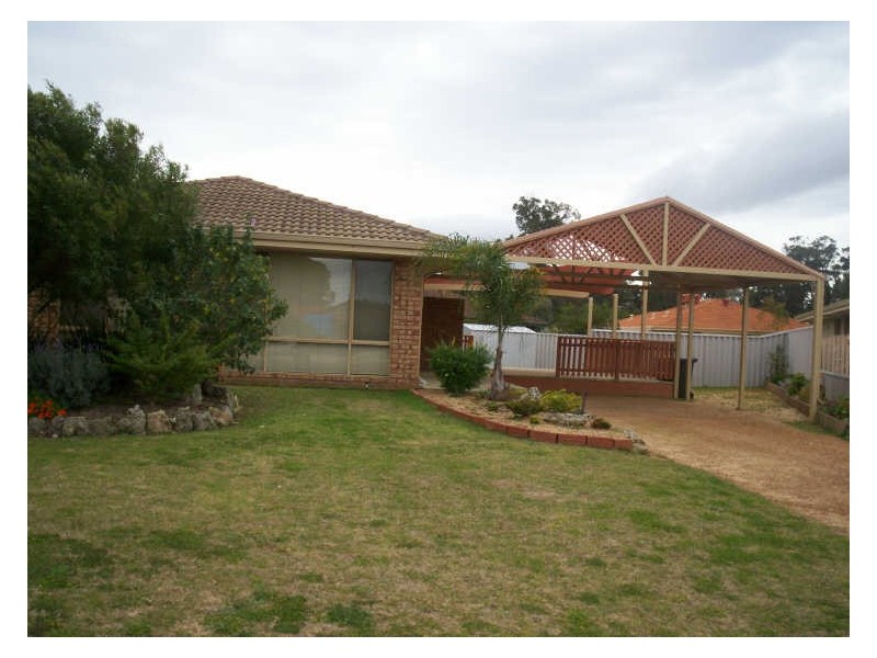 7 Cardin Rise, Greenfields WA 6210