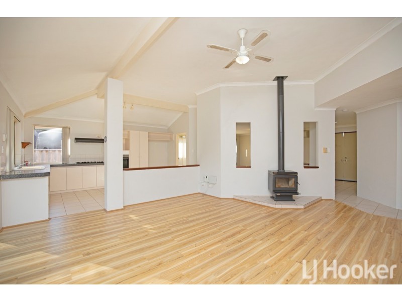 3 Dunbar Court, Meadow Springs WA 6210