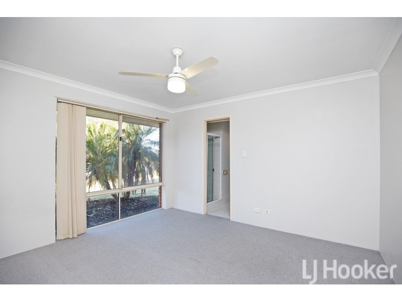 3 Dunbar Court, Meadow Springs WA 6210