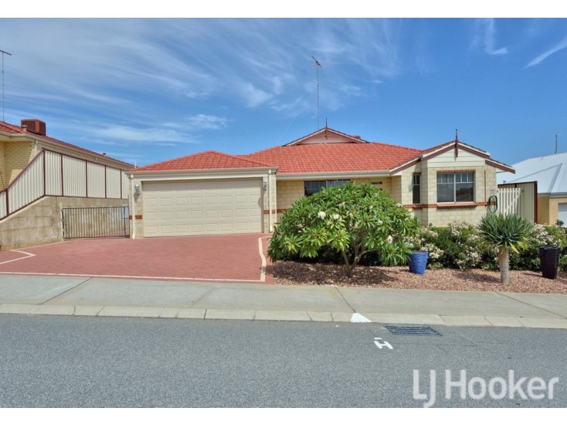 11 Cunderdin Loop, Dawesville WA 6211