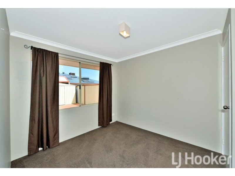 11 Cunderdin Loop, Dawesville WA 6211