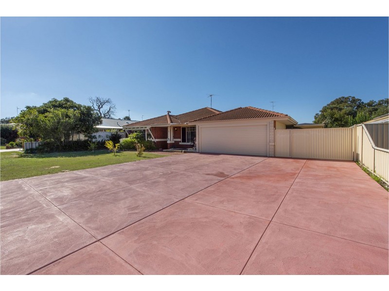 32 Regent Drive, Wannanup WA 6210