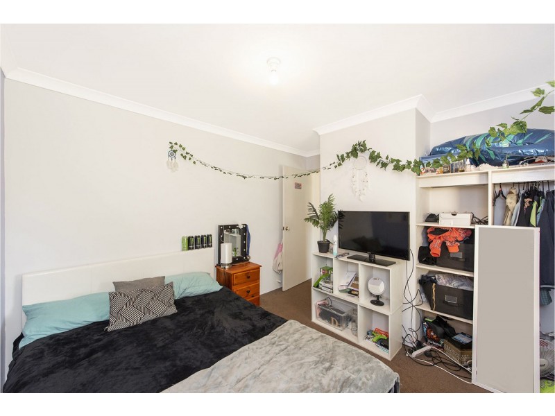 32 Regent Drive, Wannanup WA 6210